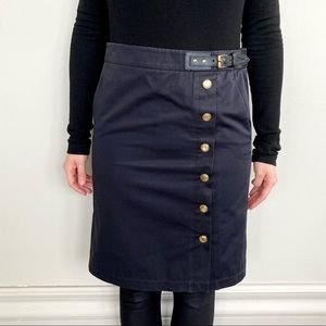 Authentic Gucci button-front pencil skirt. 🖤